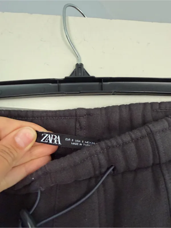 ZARA Cargo sweatpant Joggers - Image 3