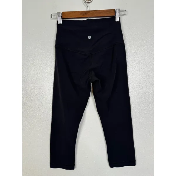 Lululemon Align High Rise Cropped‎ Leggings Black Nulu Yoga Pants Size 4 - Image 2