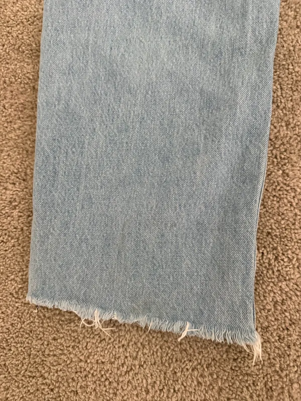 Levi’s Low Pro Straight Ripped Light Wash Jeans - Image 6