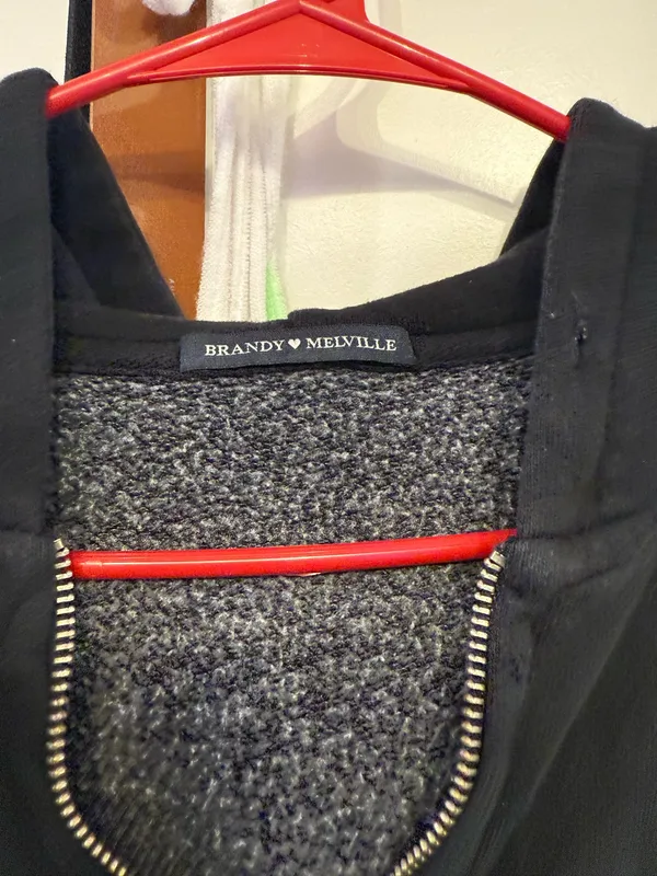 Brandy Melville Black Zip-Up - Image 2