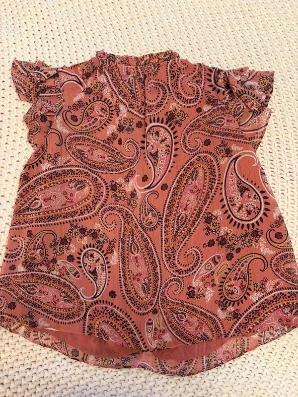 Rachel Zoe Pink Paisley Flutter Sleeve Tie Front Blouse - Image 4