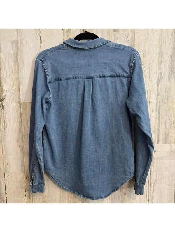Universal Threads Women’s Small Blue Denim Button Down Shirt Long Sleeve - Image 4