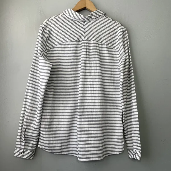 Mountain Hardwear Tunic Top Size Medium Gray White Striped Lace Up Beach Coastal - Image 6