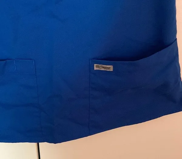 Grey’s Anatomy Professional Wear by BARCO Scrub Top Blue Small - Image 3