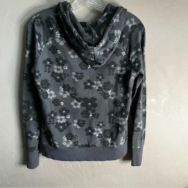 Evy’s Tree The Hallie Grey‎ Floral Zip Up Hooded Sweater - Image 5