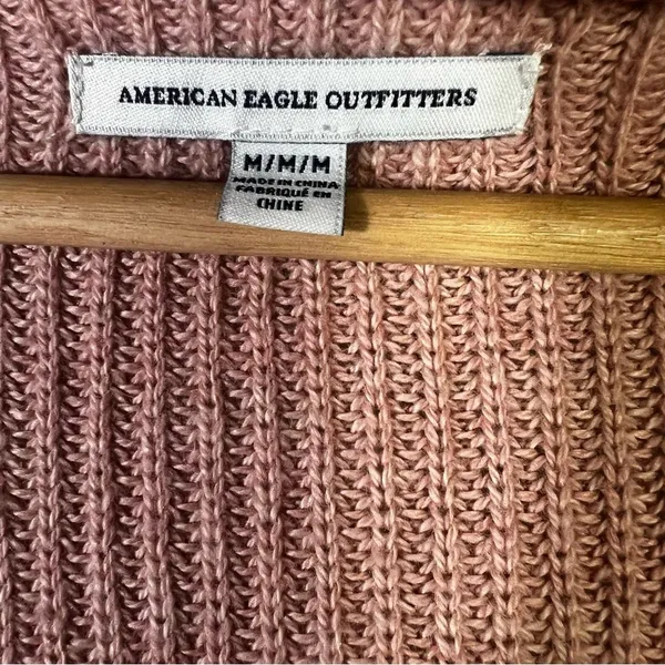 American Eagle Choker V-Neck Shaker Knit Sweater Pink Relaxed Ribbed Size M - Image 5