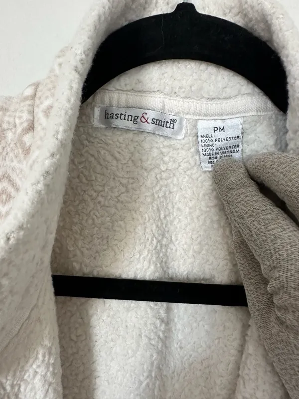 Hasting & Smith Fleece Full-Zip Vest Women's PM Cream Beige Geometric Diamond - Image 2