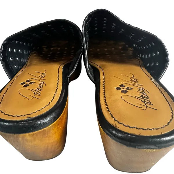 Patricia Nash Woven Leather Wooden Platform Clog Mule Size 8 Black - Image 10
