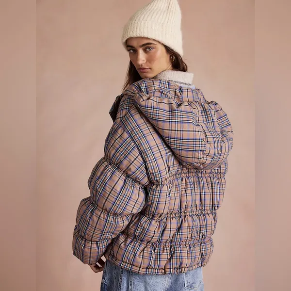 Free People Party‎ of One Plaid Puffer jacket in tan combo- NWT XS Sold Out - Image 3