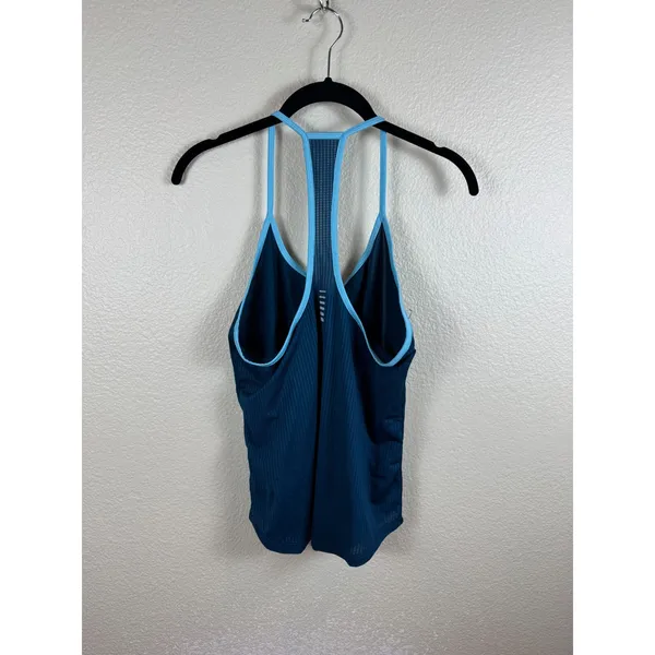Under Armour Tank Top Women M Racerback‎ Mesh Lightweight Athletic Minimalist - Image 3