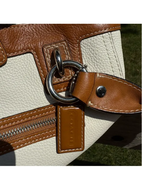 Vintage Coach Penelope F14686 Pebbled Leather Shoulder Bag Chalk Brown - Image 10