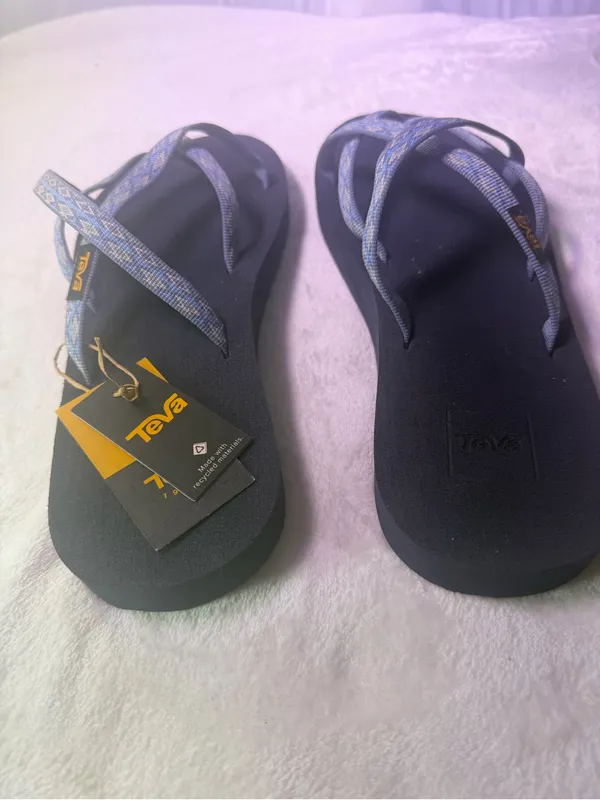 Teva Kids Navy Footbed Flip Flops with Blue Patterned Straps - Image 8