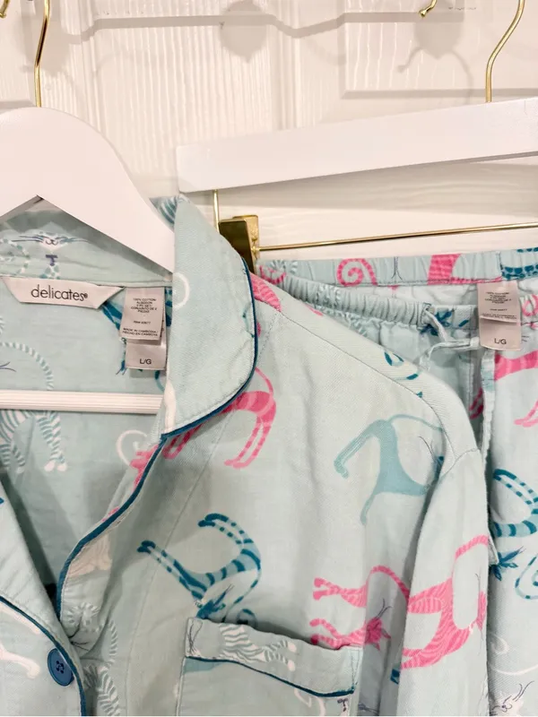 Delicates Cat Print Cotton Pajama Set Cozy Playful Lounge Large Sleepwear - Image 3