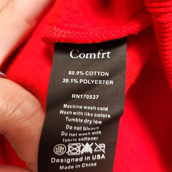 Comfrt Minimalist Hoodie Crimson unisex Size Small - Image 7