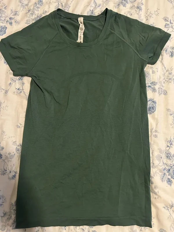 Lululemon Swiftly Tech 2.0 Short Sleeve Shirt - Image 2