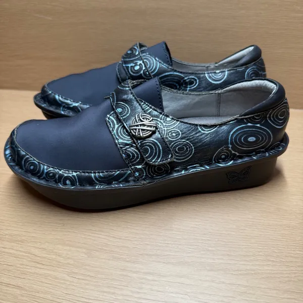 Alegria Dena Denim‎ Swirl Comfort Clogs Shoes 36 Women Navy Blue Slip On - Image 3