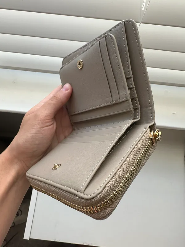 Charles & Keith Brand New Wallet - Image 3