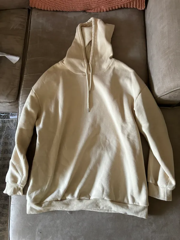 SheIn Oversized Hoodie - Image 5