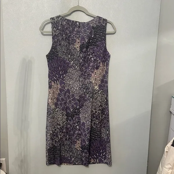 Connected Apparel Womens Sheath Dress Purple Grey Feather Print Size 10 - Image 4