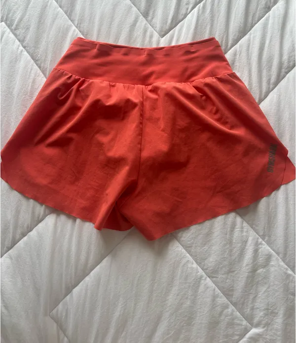 gymshark shorts - Image 3