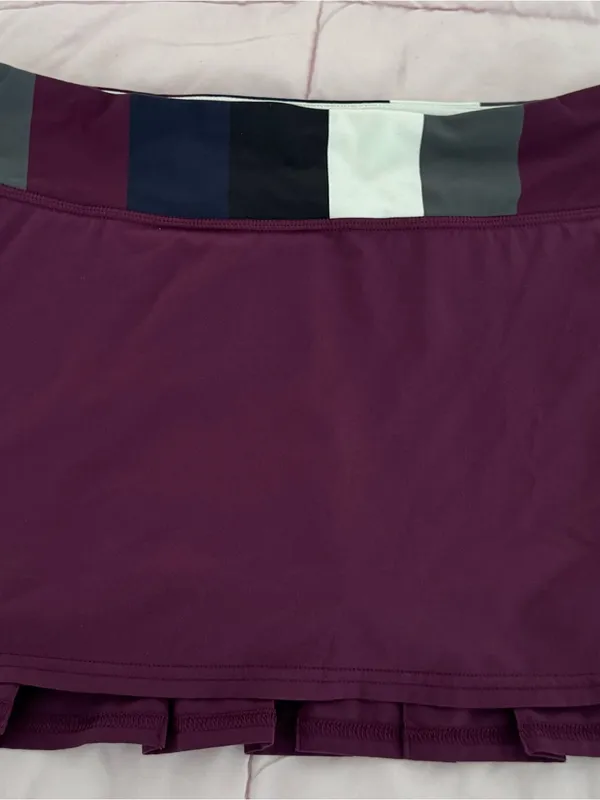 lululemon Run Pace Setter Skirt skort in plum pow stripe, size 8 pleated back - Image 7