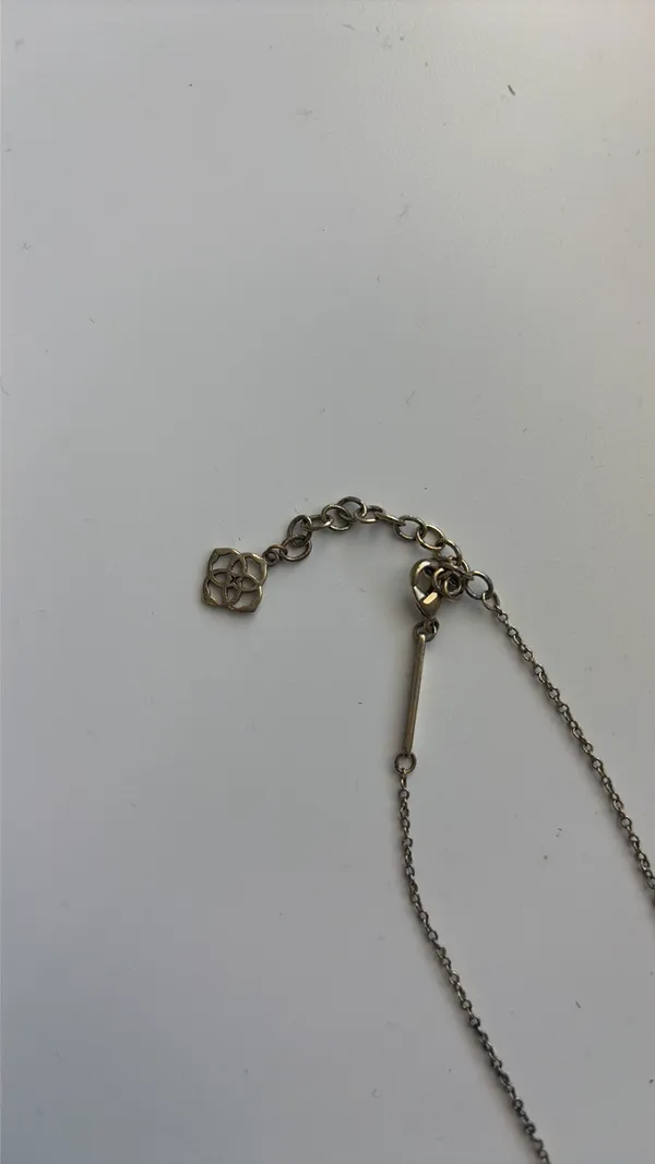 Gold Kendra Scott Necklace - Image 3