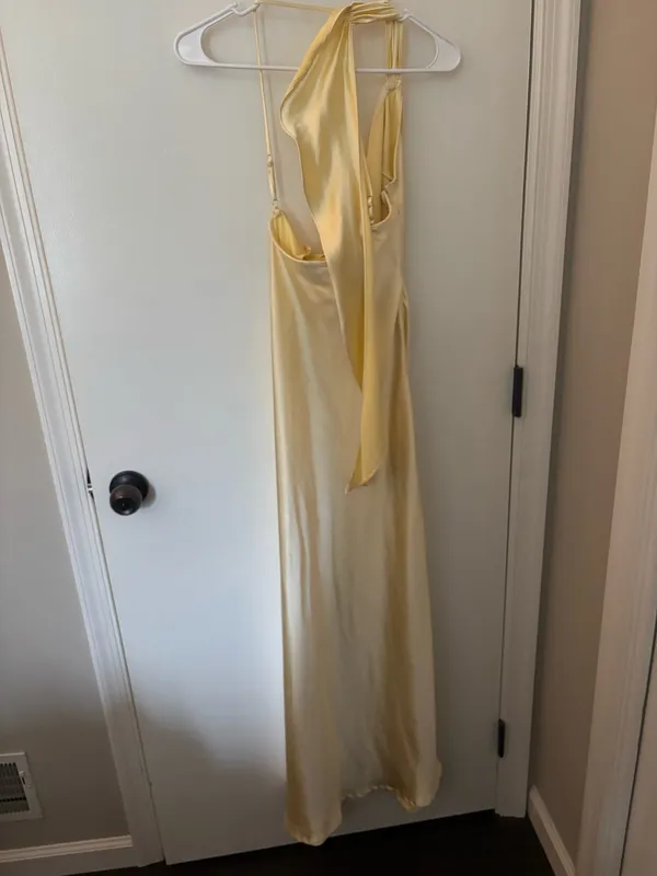 Hello Molly Dress Yellow - Image 3