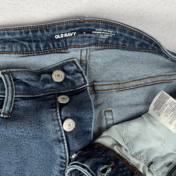 Old Navy Extra High Rise Kicker Bootcut Jeans Women's 8 Button Fly Western Y2K - Image 3