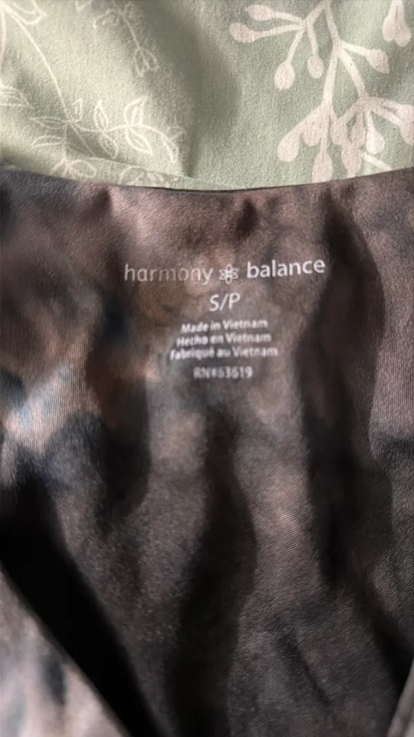 harmony and balance sports bra - Image 4