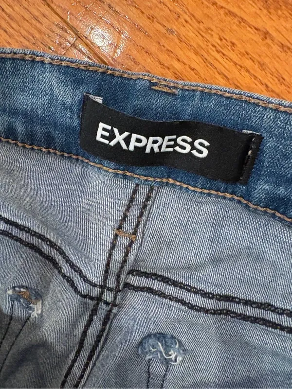 Express Mid Rise Ankle Legging Jeans Size 6 Distressed Frayed Hem Stretch Skinny - Image 2