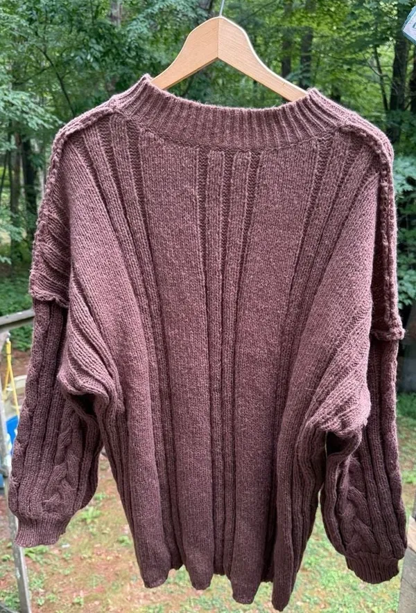 Cable Knit Pullover Sweater - Image 5