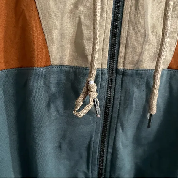 True Religion Color Block Cropped Zip Up Hoodie Size Large - Image 3