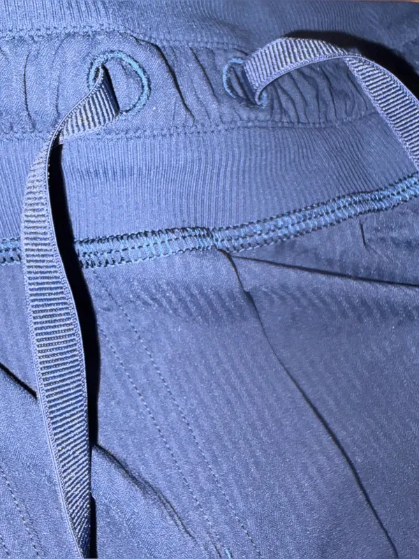 Lululemon Dance Studio Mid-Rise Cropped Pant True Navy Size 8 25” inseam - Image 9