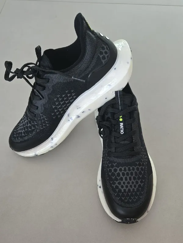 NWT! Ratio Camino:01 Black Knit Running Shoes with White Speckled Size 7 5 (WM) - Image 3