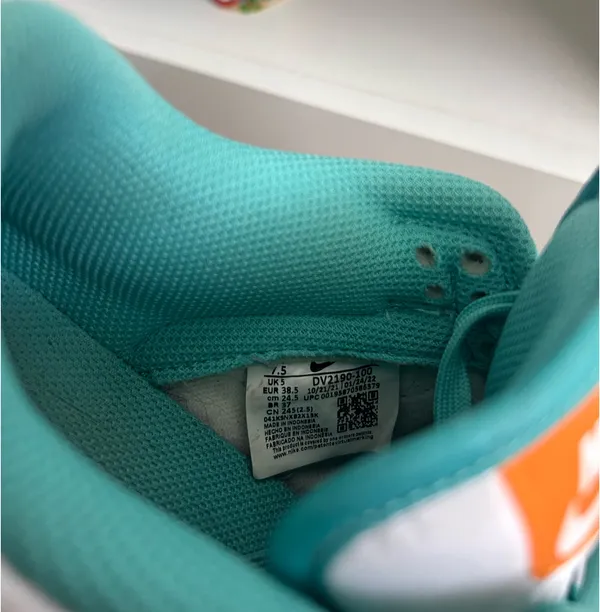 Nike Dunk Low - Image 4