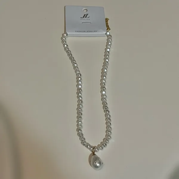 White Pearl Beaded Fashion Necklace with Teardrop Pendant - Image 2