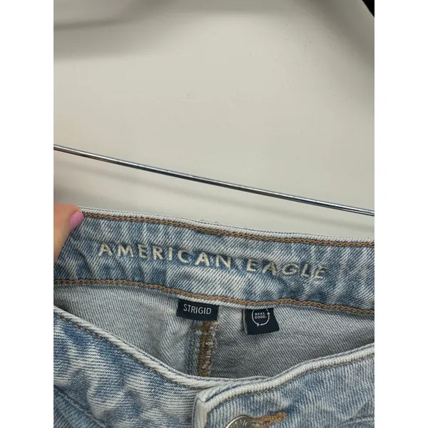 American Eagle Strigid Mom‎ Jeans Womens Sz 14 Short High Waisted Light Wash - Image 6