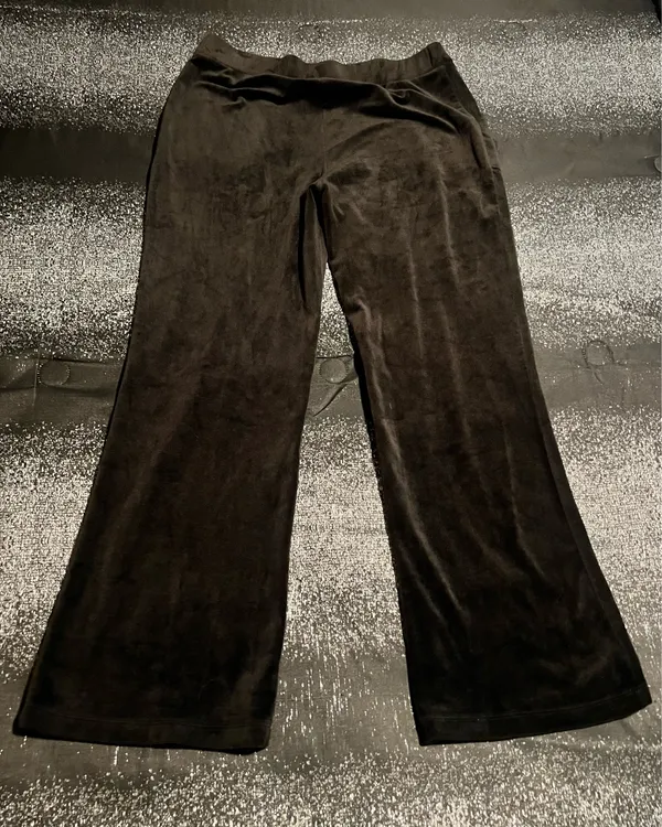 Womens XL 15/17 No Boundaries Black Velour Wide Leg Pants - Image 2