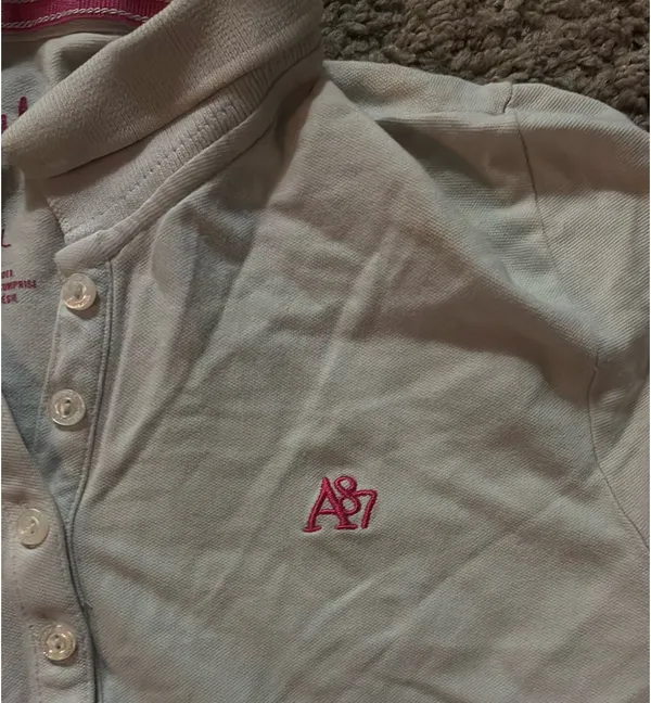 Aeropostale Collared white shirt - Image 3