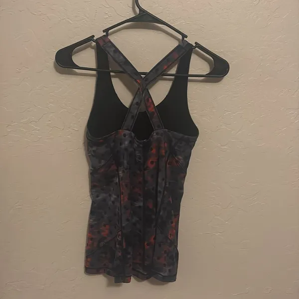 Lululemon Kanto Catch Me Tank Top - Image 2