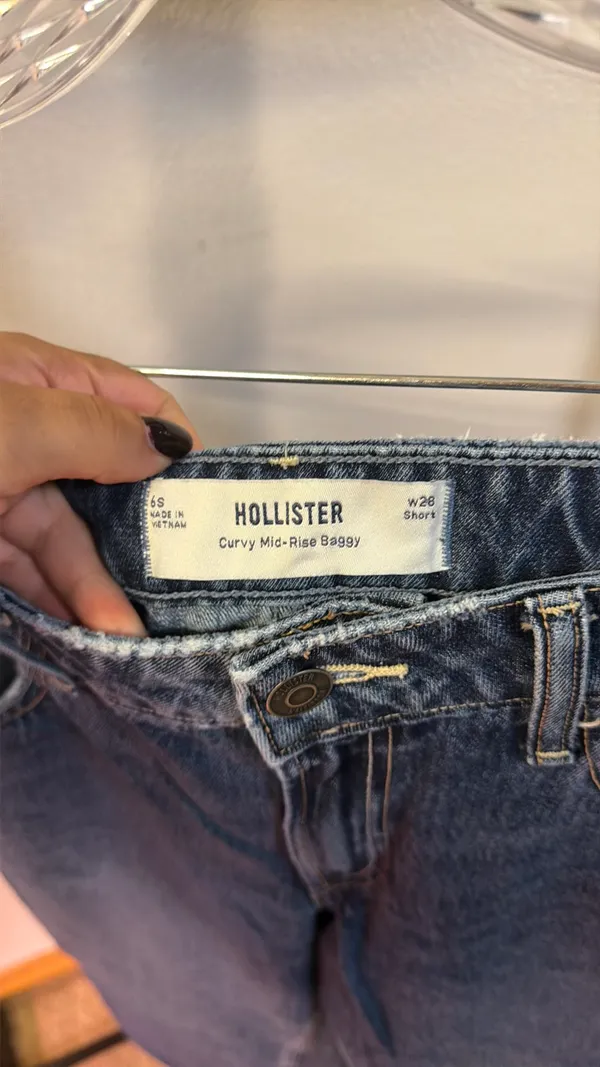 Hollister Jeans - Image 3