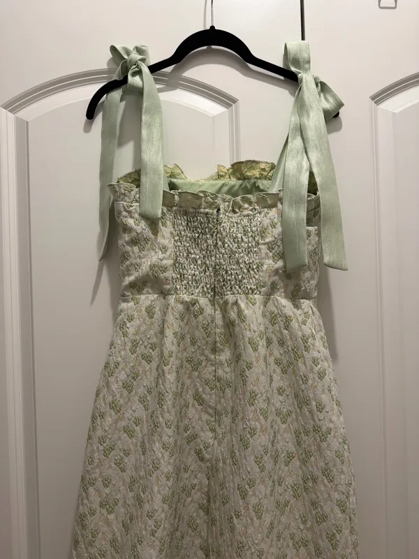 Green floral midi dress size small - Image 6