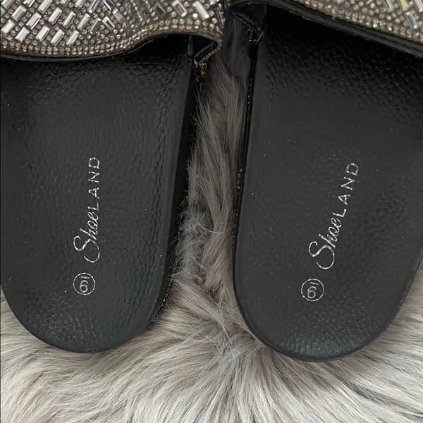 NWOT Shoeland Black Slide Sandals with Silver Beaded Strap sz 9 - Image 3