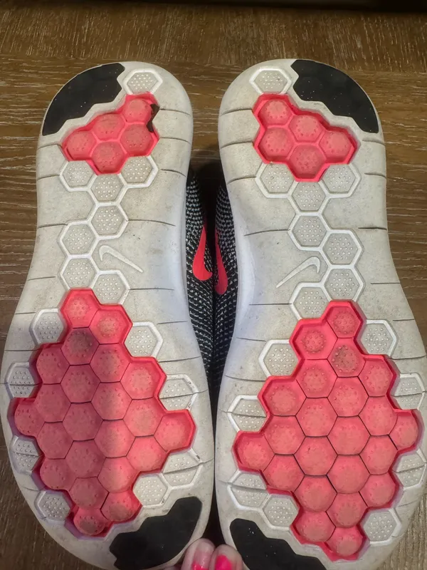 Black and Pink Nike Shoes - Image 4