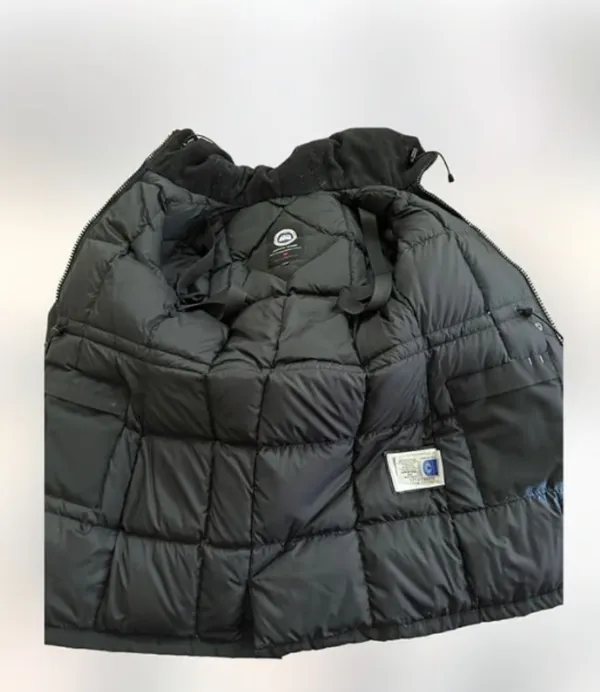 Authentic Canada Goose Jacket Women’s Size XS - Image 6
