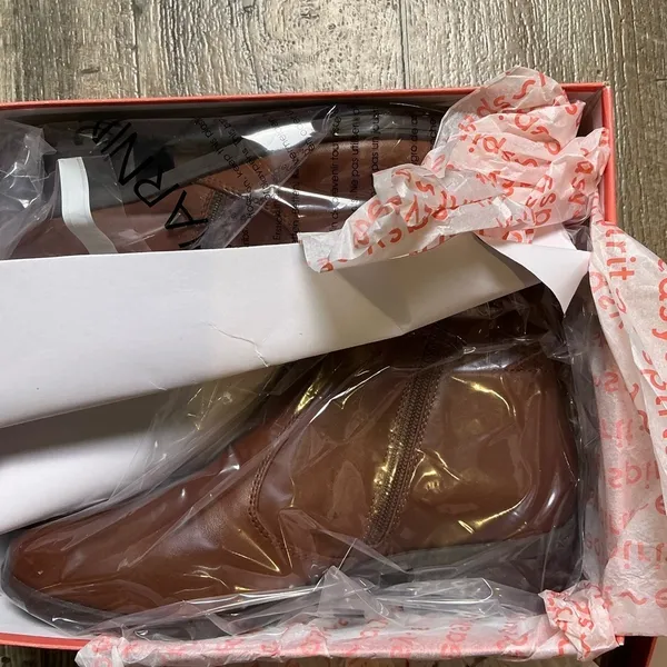 Easy Spirit Rich Brown Ankle Booties Size 9.5 - Image 9