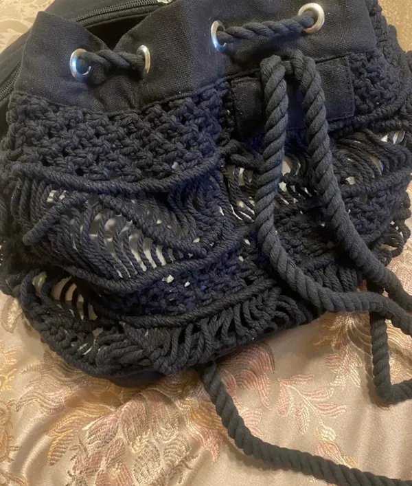 New Without Tag Black Hobo Handbag - Image 2