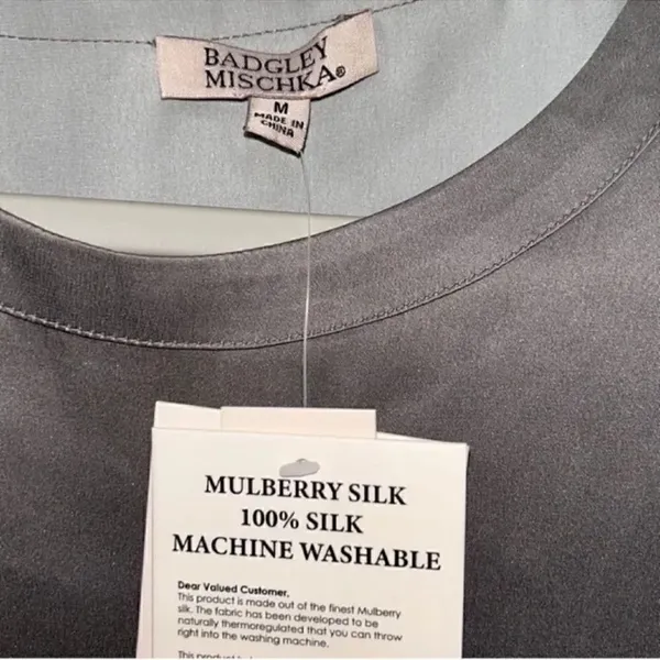 Badgley Mischka Ombre Grey Loungewear Silk top (Size Medium) - Image 6