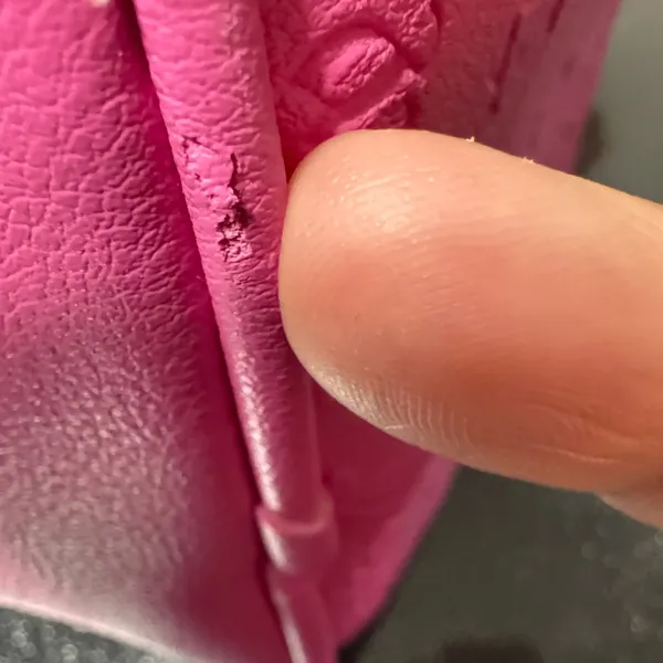 JUICY COUTURE Hot Pink Embossed Shoulder Weekender Bag & Small Coin Purse - Image 11