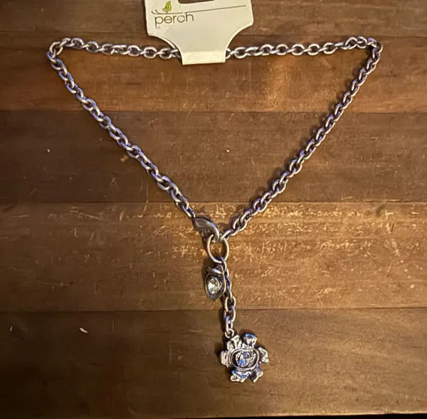 Perch silver tone flower drop pendant necklace and earrings - Image 2